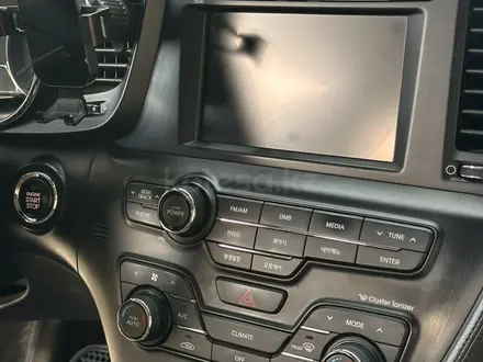 Kia K5 2011 года за 7 400 000 тг. в Алматы – фото 15