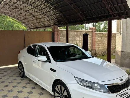 Kia K5 2011 года за 7 400 000 тг. в Алматы – фото 2