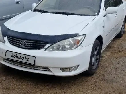 Toyota Camry 2003 года за 3 900 000 тг. в Актау – фото 2