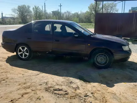 Toyota Carina E 1995 года за 850 000 тг. в Актобе – фото 5