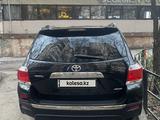 Toyota Highlander 2012 года за 13 500 000 тг. в Алматы – фото 2