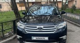 Toyota Highlander 2012 годаfor13 500 000 тг. в Тараз