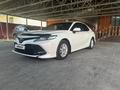 Toyota Camry 2021 года за 14 500 000 тг. в Алматы – фото 3