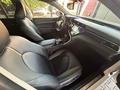 Toyota Camry 2021 года за 14 500 000 тг. в Алматы – фото 17
