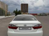 Toyota Camry 2015 года за 12 200 000 тг. в Караганда – фото 4