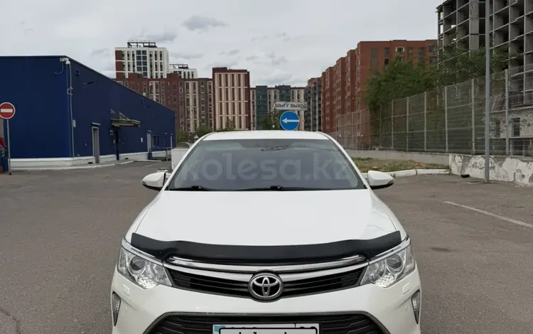 Toyota Camry 2015 года за 12 200 000 тг. в Караганда