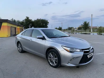 Toyota Camry 2015 года за 6 400 000 тг. в Актобе – фото 7