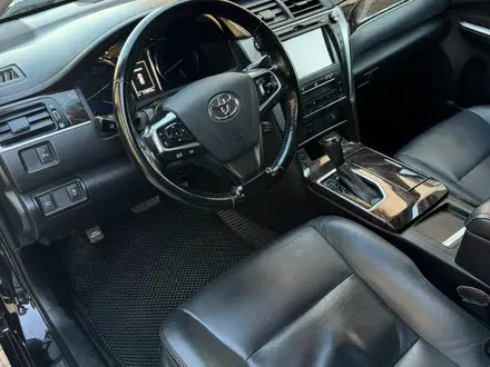 Toyota Camry 2018 года за 13 700 000 тг. в Астана – фото 8