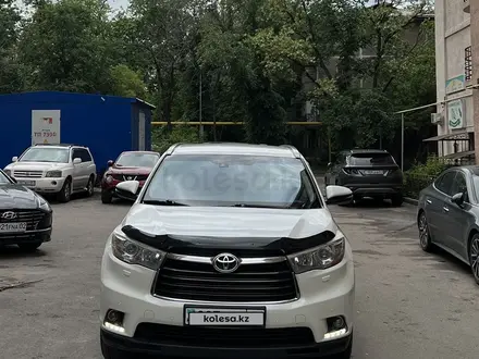 Toyota Highlander 2014 года за 16 000 000 тг. в Алматы