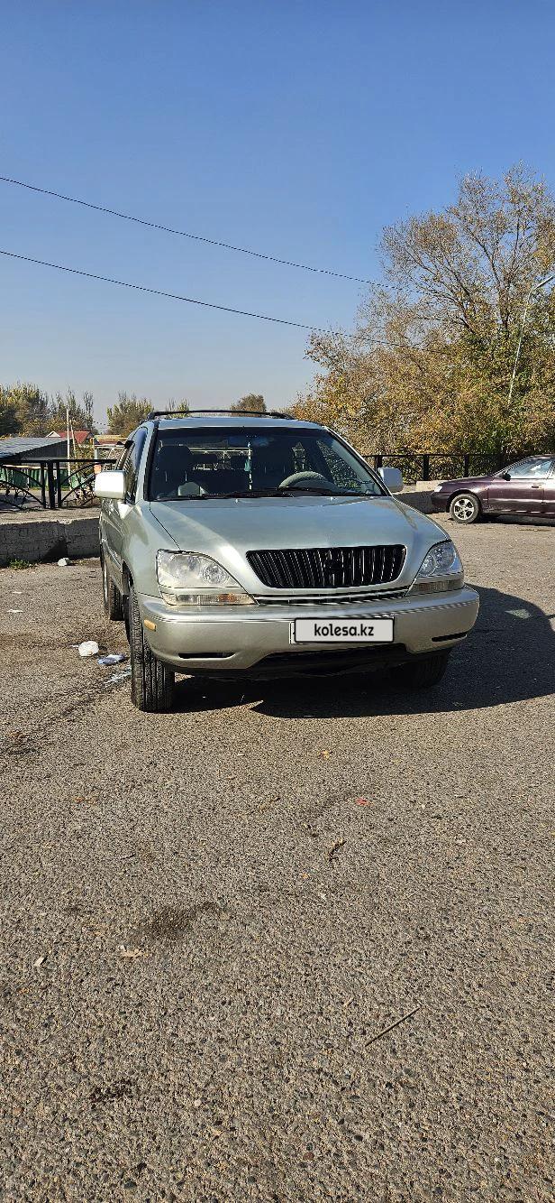 Lexus RX 300 2000 г.