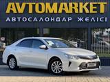 Toyota Camry 2017 годаүшін9 600 000 тг. в Уральск – фото 2