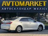 Toyota Camry 2017 годаүшін9 600 000 тг. в Уральск – фото 3