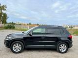 Volkswagen Tiguan 2014 годаfor6 650 000 тг. в Рудный – фото 5