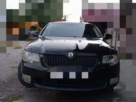 Skoda Superb 2011 года за 4 400 000 тг. в Шымкент