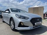Hyundai Sonata 2017 года за 7 800 000 тг. в Есик – фото 2