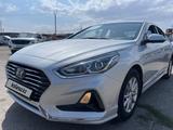 Hyundai Sonata 2017 года за 7 800 000 тг. в Есик – фото 5
