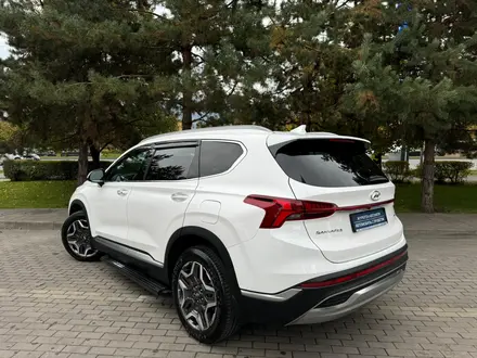 Hyundai Santa Fe 2022 года за 16 890 000 тг. в Алматы – фото 4