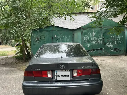 Toyota Camry 2000 года за 2 550 000 тг. в Тараз