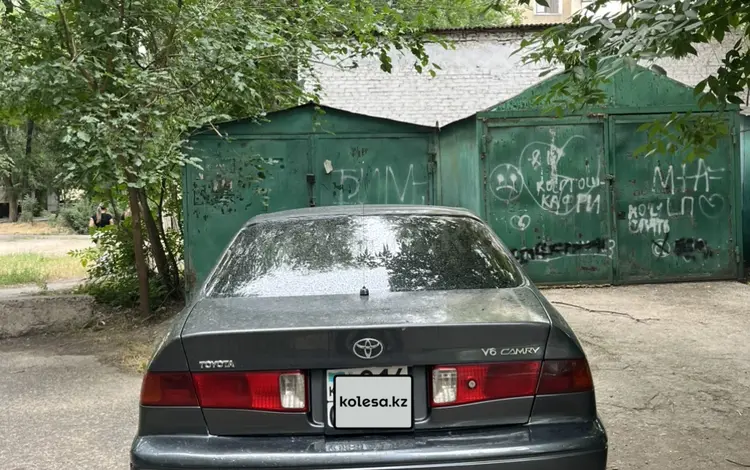 Toyota Camry 2000 годаүшін2 550 000 тг. в Тараз