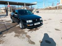 Volkswagen Vento 1995 года за 1 250 000 тг. в Шымкент