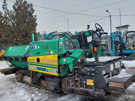 Hanta  F1430C Японский Асфальтоукладчик 3 метра 2016 года за 15 450 000 тг. в Алматы – фото 5