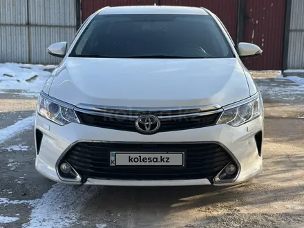 Toyota Camry 2017 года за 13 500 000 тг. в Алматы