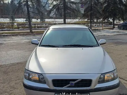 Volvo S60 2001 года за 2 900 000 тг. в Алматы – фото 4