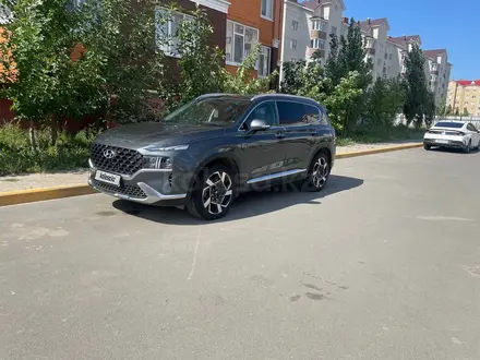 Hyundai Santa Fe 2023 года за 21 000 000 тг. в Актобе – фото 2
