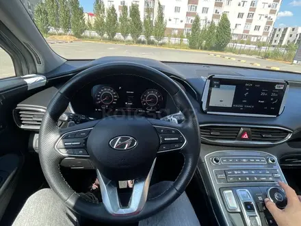 Hyundai Santa Fe 2023 года за 21 000 000 тг. в Актобе – фото 17