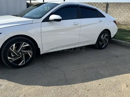 Hyundai Elantra 2023 года за 12 300 000 тг. в Туркестан – фото 4