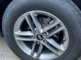 Hyundai Santa Fe 2017 годаүшін7 700 000 тг. в Тараз – фото 4
