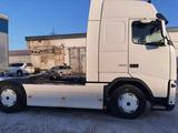Volvo  FH 2012 года за 28 000 000 тг. в Семей – фото 3