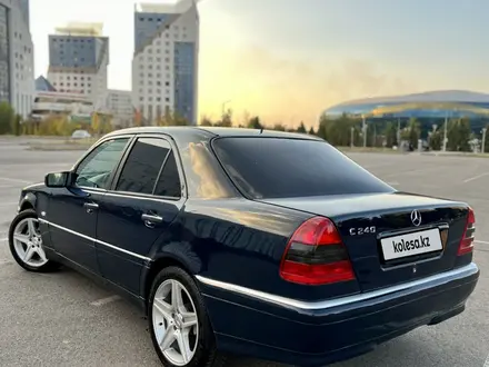 Mercedes-Benz C 240 1997 года за 2 500 000 тг. в Алматы – фото 3