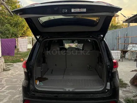 Toyota Highlander 2019 года за 16 500 000 тг. в Алматы – фото 14