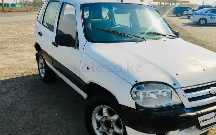 Chevrolet Niva 2004 годаfor900 000 тг. в Атбасар