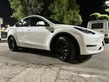 Tesla Model Y 2021 года за 17 000 000 тг. в Алматы