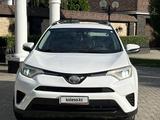 Toyota RAV4 2017 года за 8 000 000 тг. в Уральск – фото 3