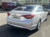 Hyundai Sonata 2015 года за 6 800 000 тг. в Астана – фото 2