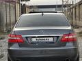 Mercedes-Benz E 300 2009 годаүшін7 500 000 тг. в Астана – фото 2