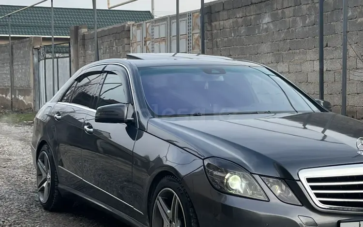 Mercedes-Benz E 300 2009 годаүшін7 500 000 тг. в Астана