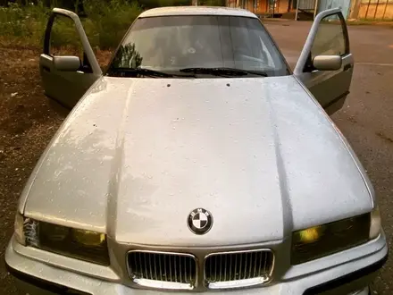 BMW 325 1994 года за 2 200 000 тг. в Алматы – фото 8