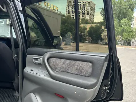 Toyota Land Cruiser 1998 года за 10 000 000 тг. в Алматы – фото 11