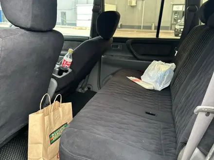 Toyota Land Cruiser 1998 года за 10 000 000 тг. в Алматы – фото 9