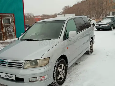 Mitsubishi Chariot 2000 года за 2 500 000 тг. в Караганда – фото 2