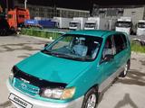 Toyota Ipsum 1996 года за 2 500 000 тг. в Алматы