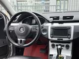 Volkswagen Passat 2011 года за 3 500 000 тг. в Алматы – фото 4