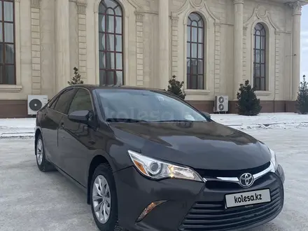 Toyota Camry 2015 года за 8 500 000 тг. в Караганда – фото 2