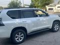 Toyota Land Cruiser Prado 2017 года за 18 500 000 тг. в Шымкент – фото 3