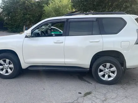 Toyota Land Cruiser Prado 2017 года за 18 500 000 тг. в Шымкент – фото 5