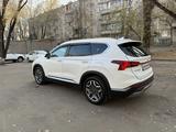 Hyundai Santa Fe 2021 года за 15 900 000 тг. в Алматы – фото 5